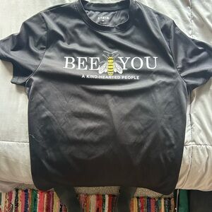 Bee you SHEIN t shirt